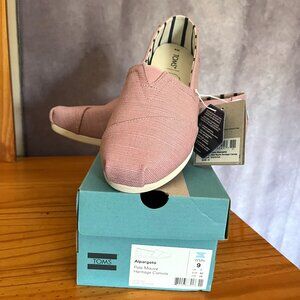 NWT Women's Tom's Alpargata Pale Mauve Canvas size 9